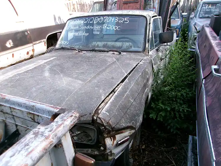 Mazda Sundowner - Image 3