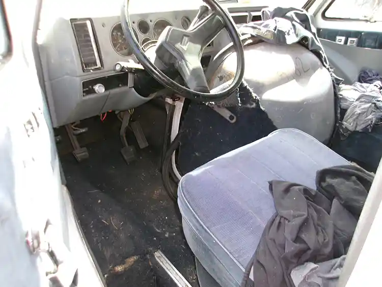 1989 Chevy Van G20 - Image 4