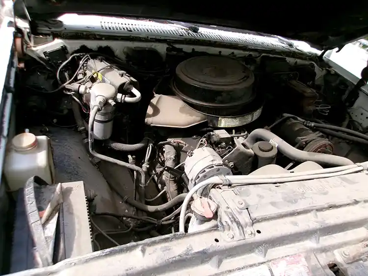 1990 Chevy Silverado 3500 - Image 3