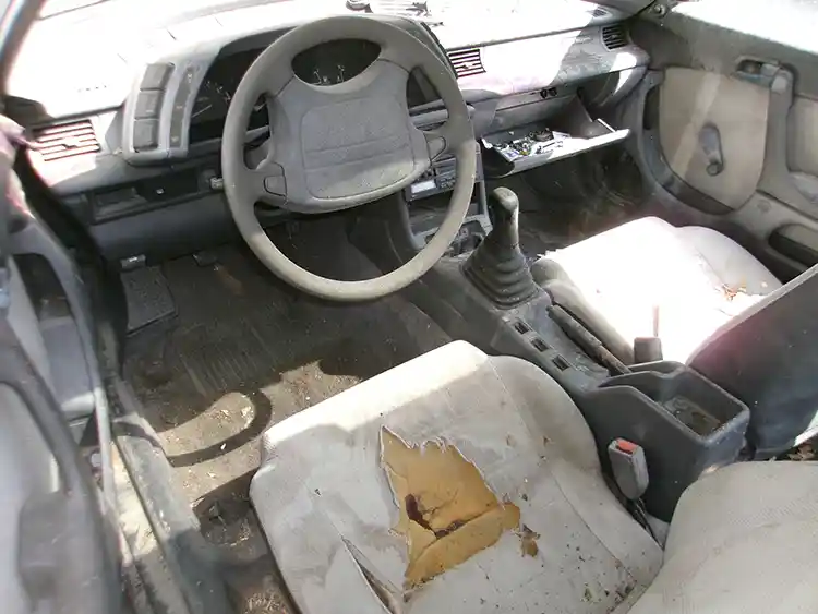 1990 Isuzu Geo Storm - Image 5