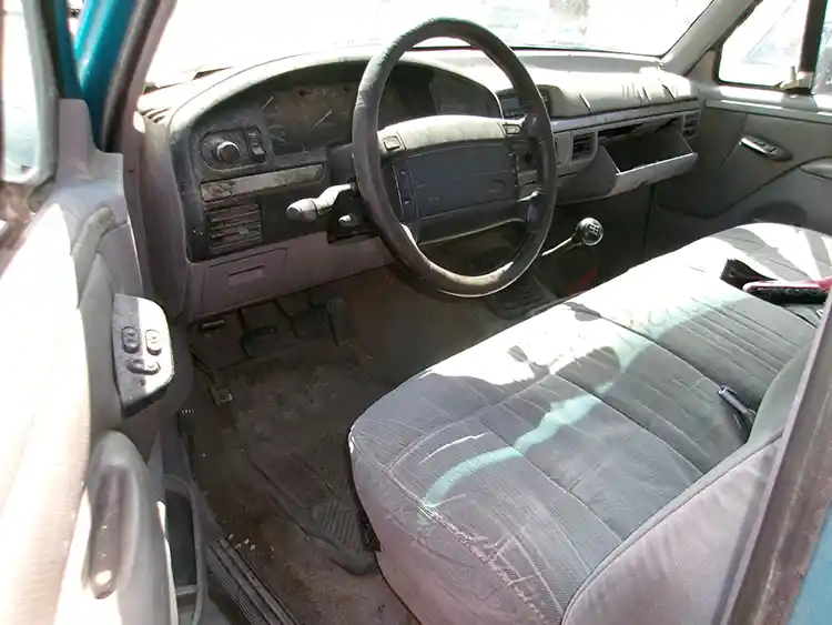 1994 Ford F150 XLT - Image 4