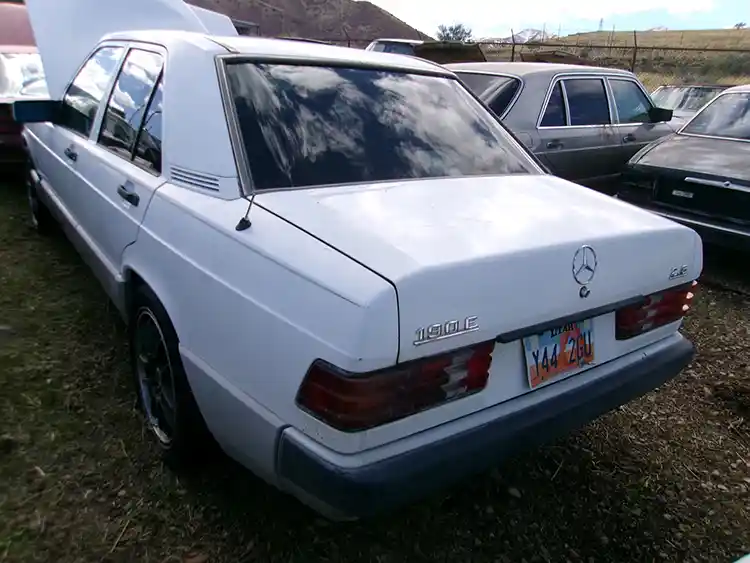 1992 Mercedes Benz 190E - Image 2