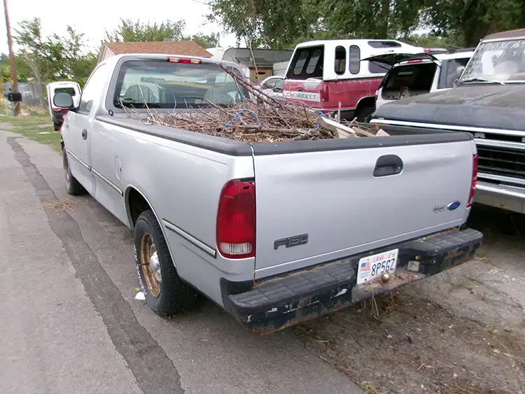 1997 Ford F150 - Image 2